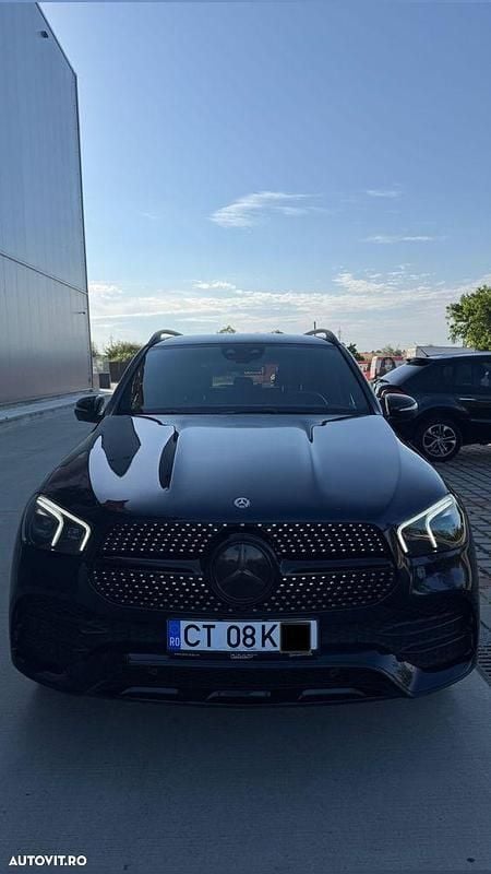 Albastru Utilizat 2019 Mercedes GLE450 AMG AMG line SUV | 60.000 EUR (Preț bun) - Imagine 1/4