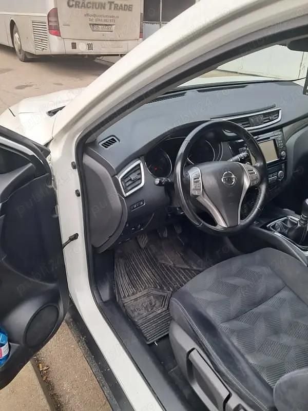 Utilizat 2015 Nissan X-Trail SUV | 12.000 EUR (Preț OK) - Imagine 1/4