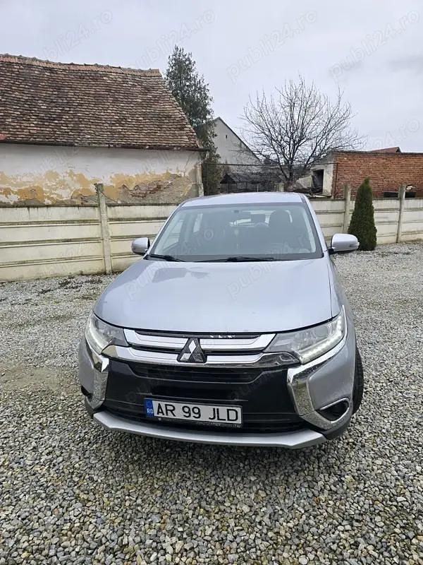 Second-hand Mitsubishi Outlander 150 CP (110 kW) 2017 SUV