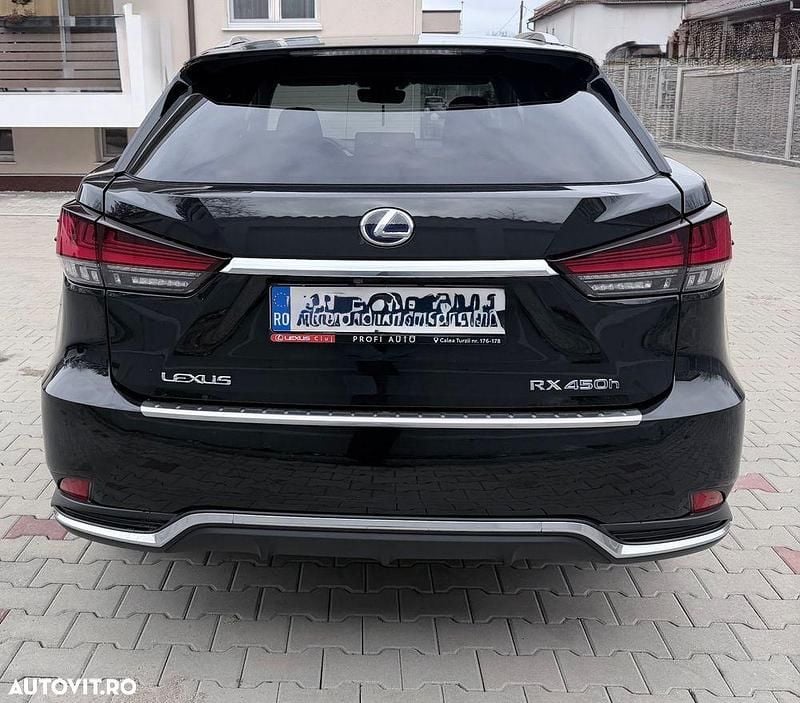 Second-hand Lexus RX450h+ Luxury Line 313 CP (230 kW) 2020 Culoarenegru SUV