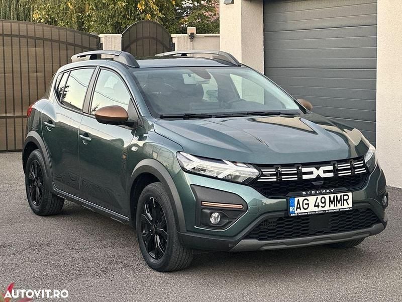 Culoareverde Utilizat 2023 Dacia Sandero Extreme Hatchback | 14.950 EUR (Scump) - Imagine 1/4