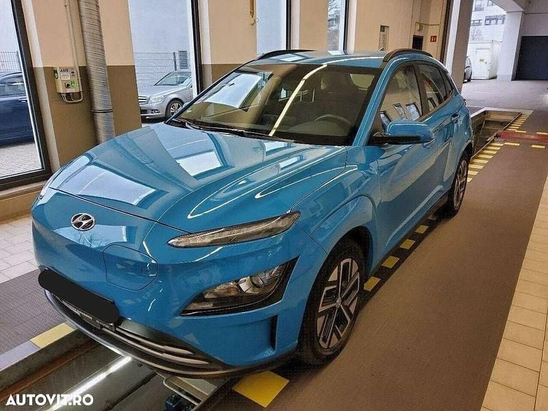 Culoarealbastru Utilizat 2022 Hyundai Kona SUV | 18.400 EUR (Preț OK) - Imagine 1/4