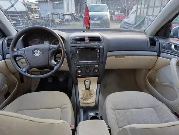 Second-hand Skoda Octavia 110 CP (80 kW) 2004 Berlinǎ