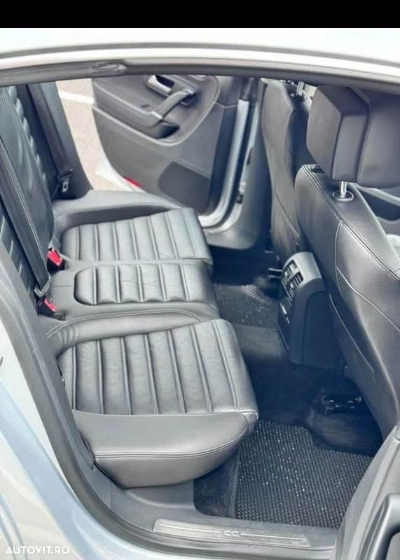 Second-hand VW Passat 177 CP (130 kW) 2013 Culoareargint Berlinǎ