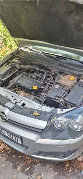 Utilizat 2005 Opel Astra Hatchback | 2.000 EUR (Preț OK) - Imagine 1/4