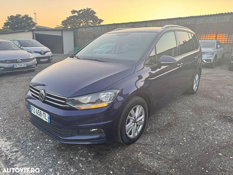 Culoarealbastru Utilizat 2021 VW Touran Comfortline Monovolum | 16.990 EUR (Preț OK) - Imagine 1/4