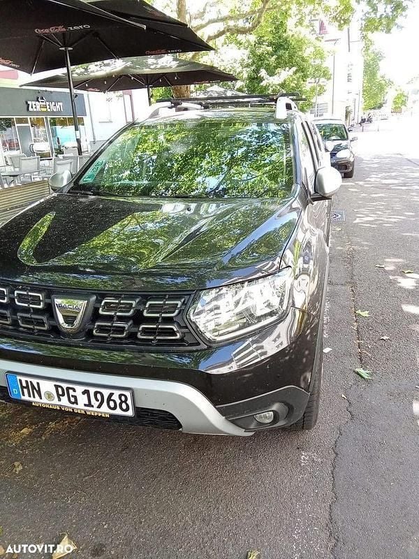 Negru Utilizat 2019 Dacia Duster Prestige SUV | 12.600 EUR (Preț OK) - Imagine 1/4