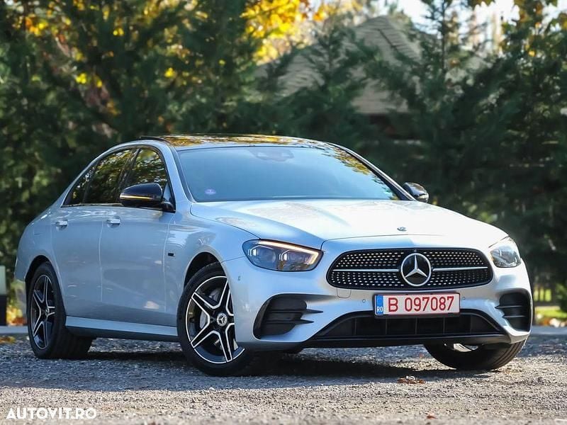 Culoaregri Utilizat 2021 Mercedes E300 AMG line Berlinǎ | 33.989 EUR (Preț OK) - Imagine 1/4