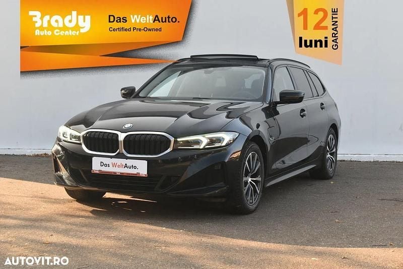 Culoarenegru Utilizat 2023 BMW 320e Break | 30.900 EUR (Preț OK) - Imagine 1/4