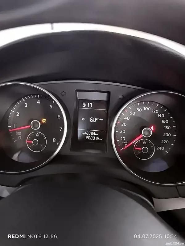 Utilizat 2011 VW Golf VI Berlinǎ | 3.200 EUR (Super Preț) - Imagine 1/4