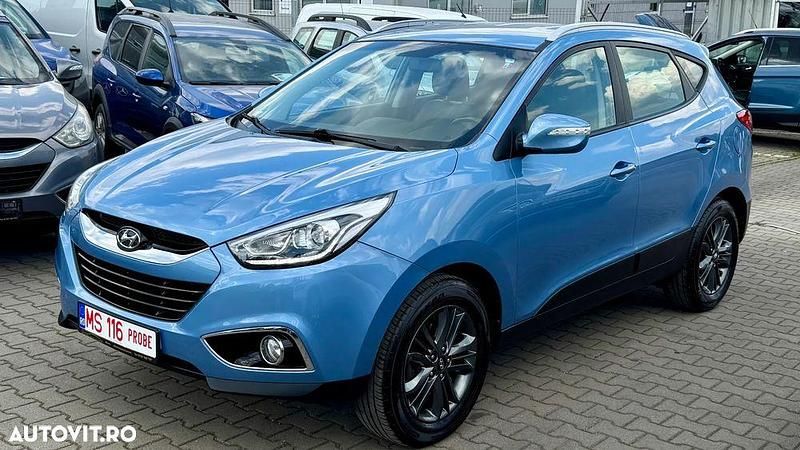 Culoarealbastru Utilizat 2015 Hyundai ix35 Comfort SUV | 10.999 EUR (Scump) - Imagine 1/4