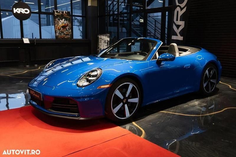 Culoarealbastru Nouă 2025 Porsche 911 Carrera Cabriolet Cabrio | 168.190 EUR - Imagine 1/4
