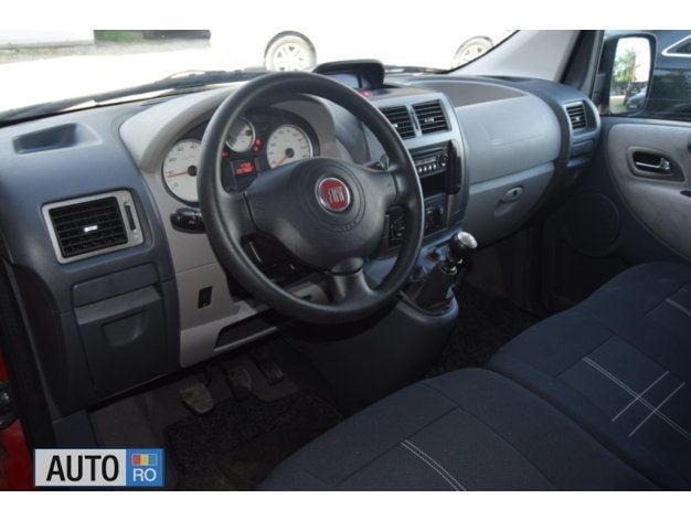 Second-hand Fiat Scudo 128 CP (94 kW) 2012 Rosu Van