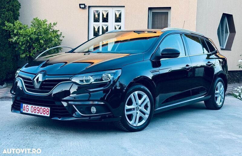 Negru Utilizat 2019 Renault Mégane GrandTour Business Break | 9.290 EUR (Preț OK) - Imagine 1/4