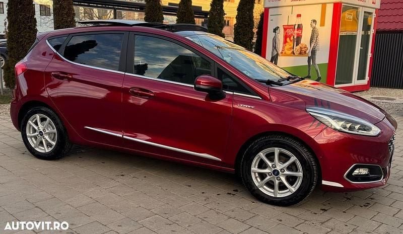 Second-hand Ford Fiesta Vignale 100 CP (73 kW) 2020 Culoarerosu Hatchback