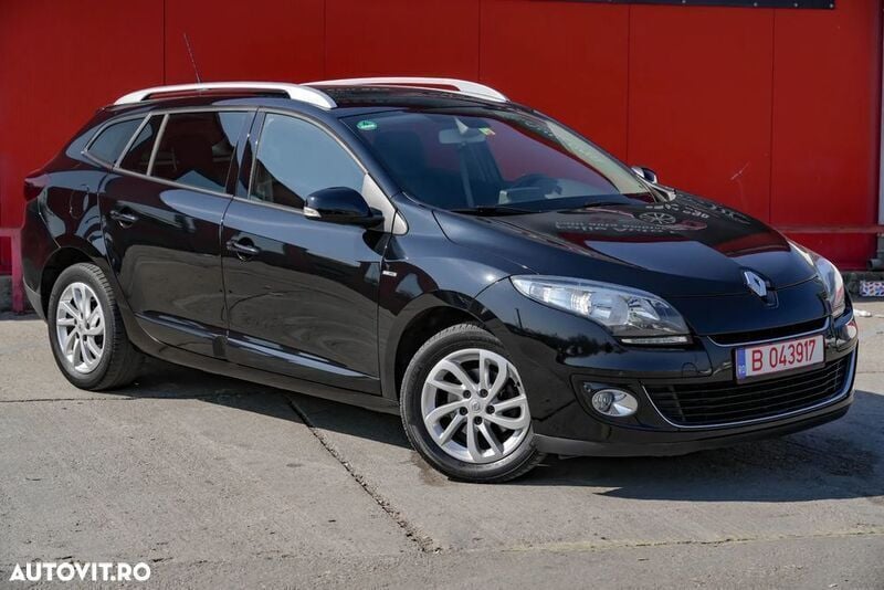 Negru Utilizat 2013 Renault Mégane GrandTour Bose Edition Break | 4.990 EUR - Imagine 1/4