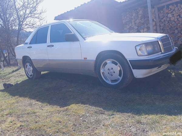 Utilizat 1993 Mercedes 190 | 3.400 EUR - Imagine 1/4
