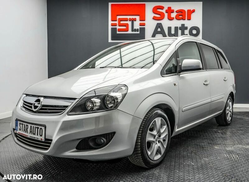 Gri Utilizat 2015 Opel Zafira Enjoy Monovolum | 5.490 EUR (Preț bun) - Imagine 1/4