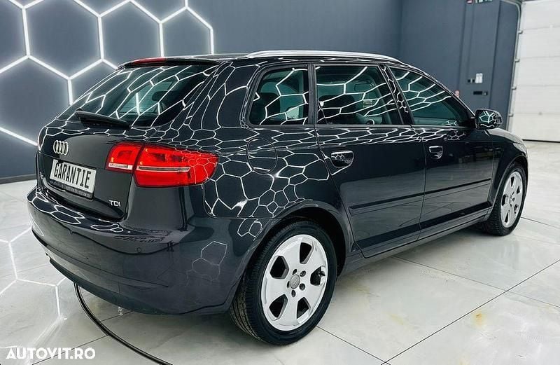 Second-hand Audi A3 Ambition 105 CP (77 kW) 2012 Culoaregri Hatchback