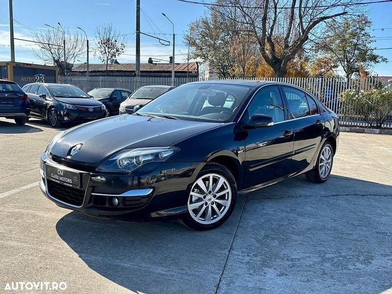 Culoarenegru Utilizat 2012 Renault Laguna III Bose Edition Berlinǎ | 5.190 EUR (Preț OK) - Imagine 1/4