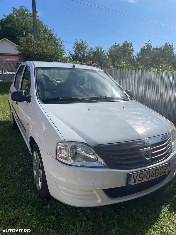 Alb Utilizat 2009 Dacia Logan Berlinǎ | 3.450 EUR (Puțin scump) - Imagine 1/4