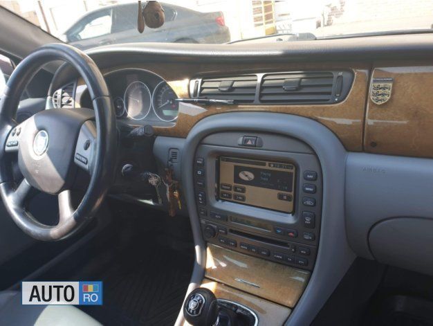 Second-hand Jaguar X-type 155 CP (114 kW) 2006 Albastru Berlinǎ