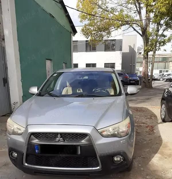 Gri Utilizat 2011 Mitsubishi ASX SUV | 6.300 EUR - Imagine 1/4