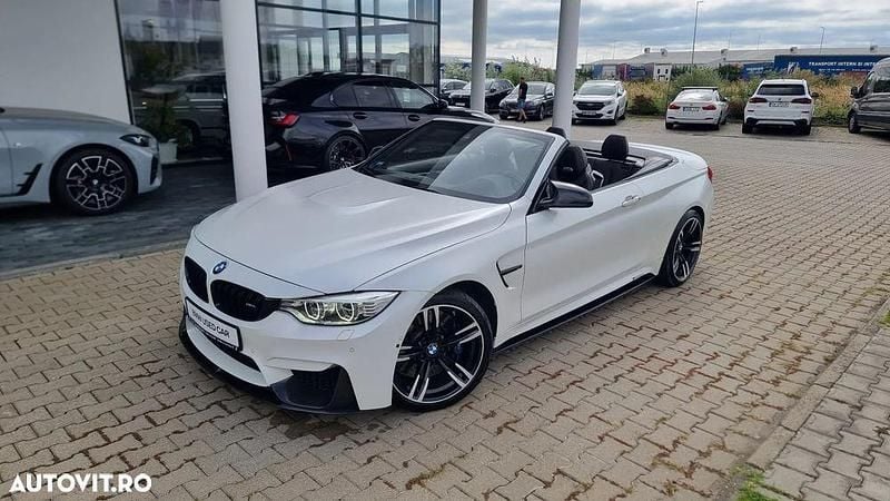 Alb Utilizat 2016 BMW M4 Cabriolet Comfort Edition Cabrio | 53.240 EUR - Imagine 1/4