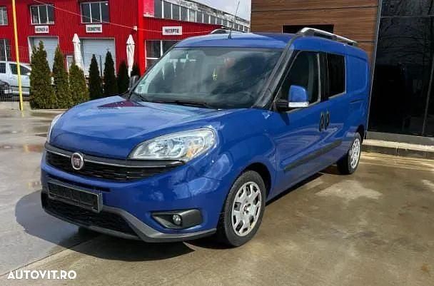 Culoarealbastru Utilizat 2016 Fiat Doblò Lounge Monovolum | 7.290 EUR - Imagine 1/4