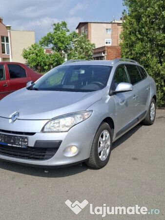 Utilizat 2011 Renault Mégane GrandTour Break | 3.699 EUR (Preț OK) - Imagine 1/4