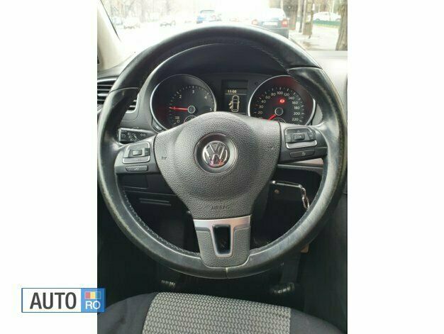 Second-hand VW Golf VI 105 CP (77 kW) 2011 Hatchback