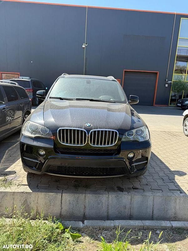 Culoarenegru Utilizat 2012 BMW X5 Exclusive SUV | 8.500 EUR - Imagine 1/4