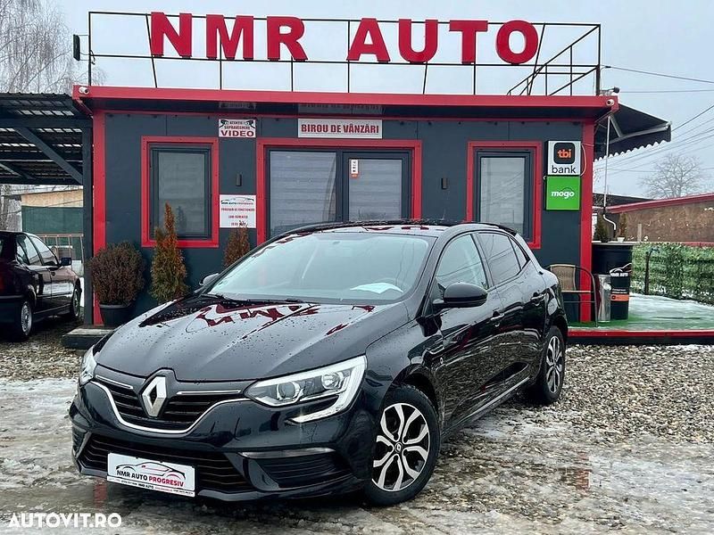 Culoarenegru Second-hand 2018 Renault Mégane IV LIMITED | 9.390 EUR (Preț OK) - Imagine 1/4