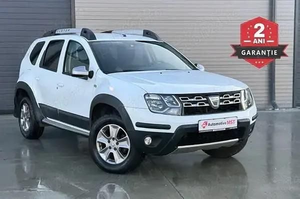 Alb Utilizat 2017 Dacia Duster Lauréate SUV | 9.990 EUR (Preț OK) - Imagine 1/4