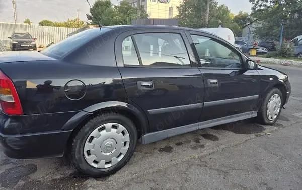 Second-hand Opel Astra 80 CP (58 kW) 2008 Berlinǎ
