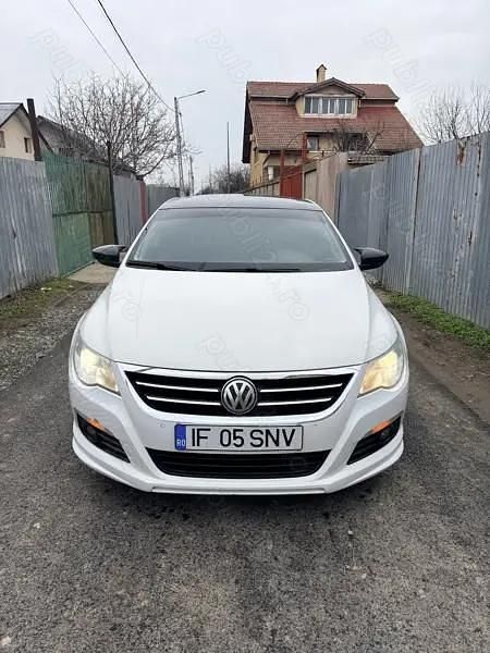 Second-hand VW Passat R-line 170 CP (125 kW) 2011 Berlinǎ