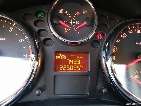 Utilizat 2008 Peugeot 207 RC Break | 4.000 EUR - Imagine 1/4