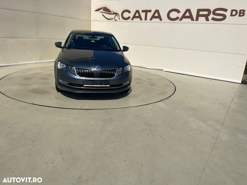Gri Utilizat 2018 Skoda Octavia Style Berlinǎ | 12.971 EUR - Imagine 1/4