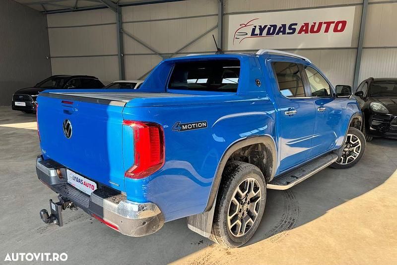 Second-hand VW Amarok Aventura 241 CP (177 kW) 2024 Culoarealbastru Pickup