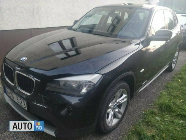 Negru Utilizat 2012 BMW X1 xLine SUV | 8.350 EUR (Preț OK) - Imagine 1/4