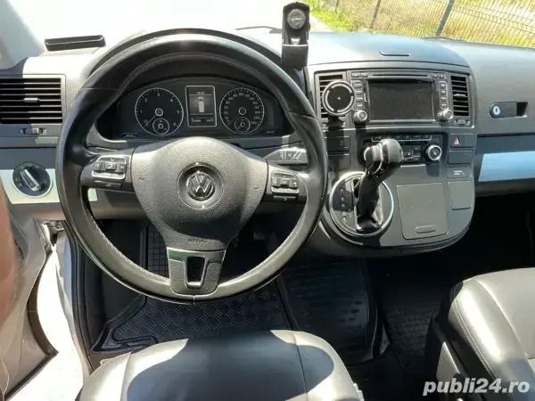 Gri Utilizat 2013 VW T5 Van | 22.000 EUR - Imagine 1/4