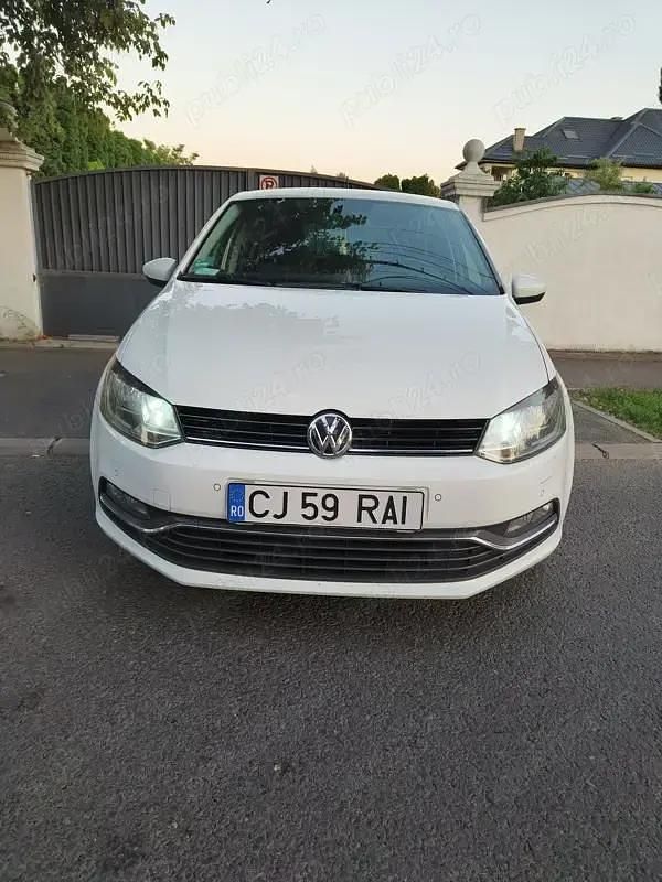 Utilizat 2016 VW Polo Hatchback | 5.900 EUR (Preț OK) - Imagine 1/4