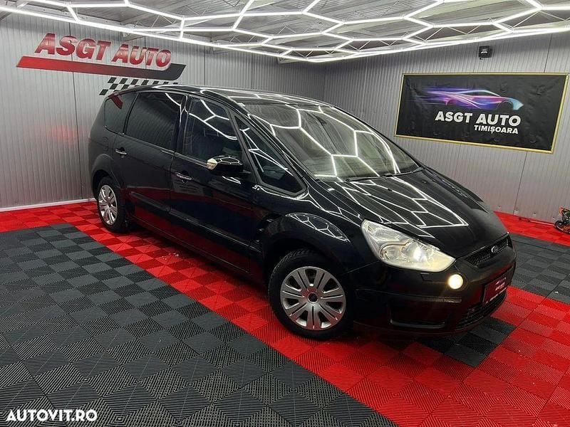 Second-hand Ford S-MAX Titanium 140 CP (102 kW) 2008 Culoarenegru Monovolum