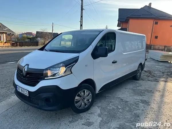 Second-hand Renault Trafic 89 CP (65 kW) 2017 Monovolum