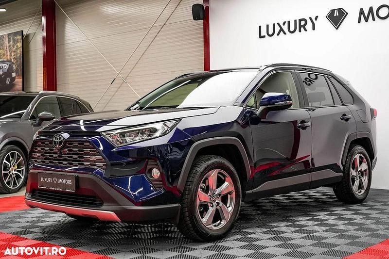 Second-hand Toyota RAV4 Luxury 175 CP (128 kW) 2019 Albastru SUV