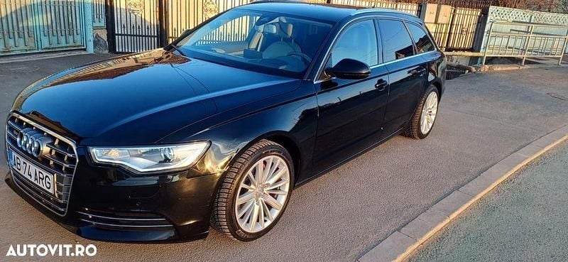 Culoarenegru Utilizat 2012 Audi A6 S-Line Break | 9.650 EUR (Preț OK) - Imagine 1/4