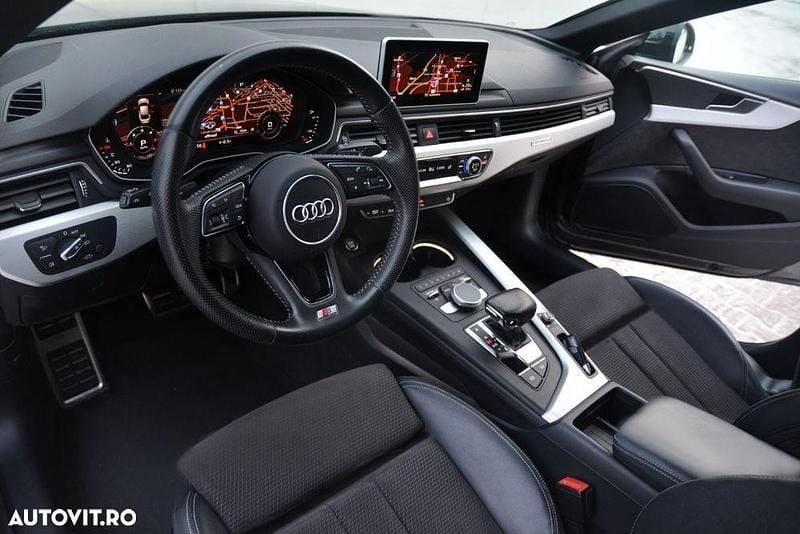 Second-hand Audi A5 S-Line 190 CP (139 kW) 2019 Culoaregri Hatchback