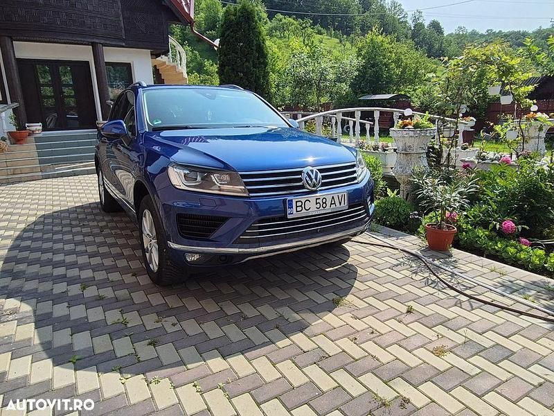 Albastru Utilizat 2015 VW Touareg SUV | 17.999 EUR (Preț bun) - Imagine 1/4