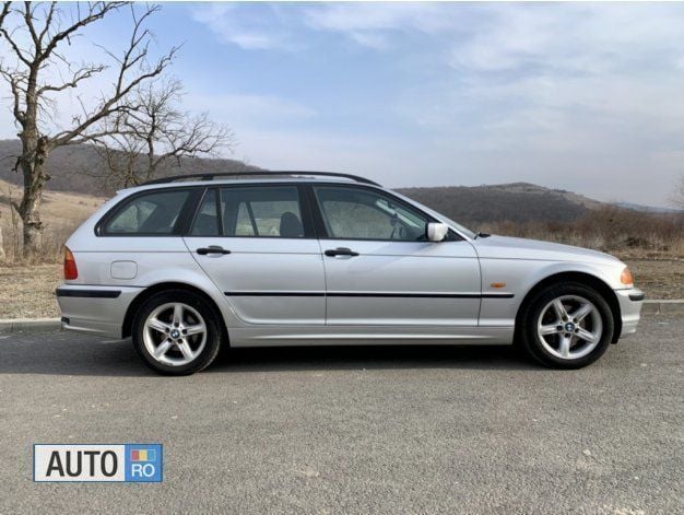 Second-hand BMW 320 Sport Line 136 CP (100 kW) 2000 Argintiu Break