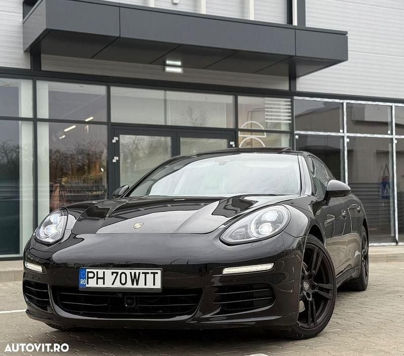 Culoarenegru Utilizat 2016 Porsche Panamera Berlinǎ | 29.930 EUR (Super Preț) - Imagine 1/4